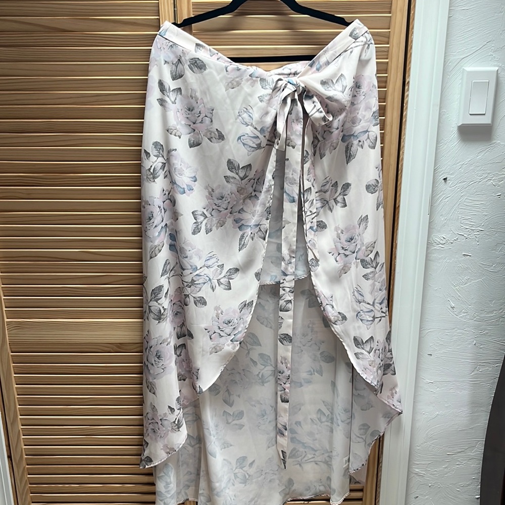 Floral maxi skirt